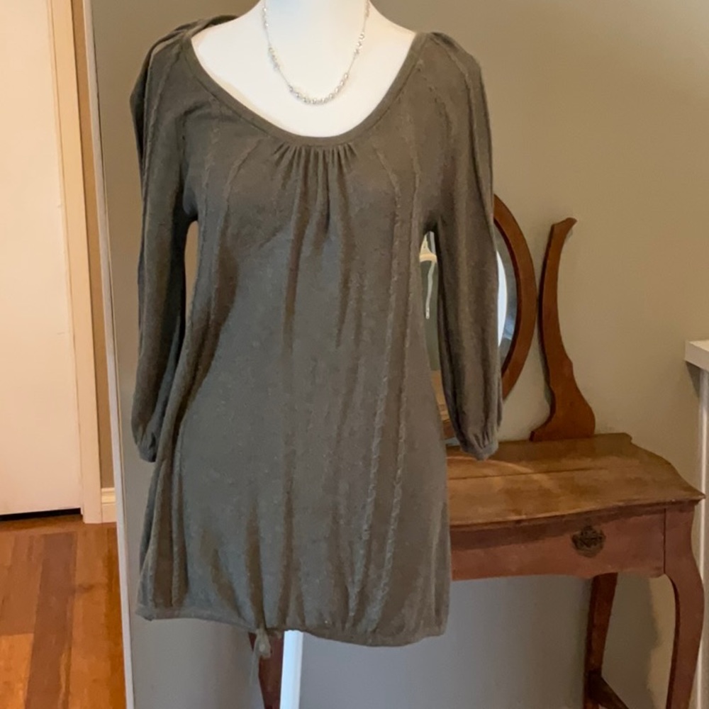 American Rag Lightweight Sweater Olive Green size Med EUC